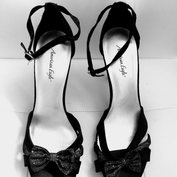 American Eagle black pumps - Picture 2 of 2